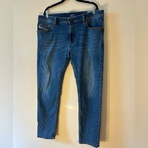 Diesel Industry Dark Wash Jeans – Size 40 DAMAGED